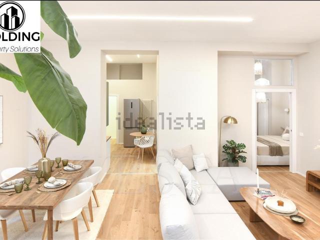 Appartamento in vendita di 85 m² in Via Pier Candido Decembrio