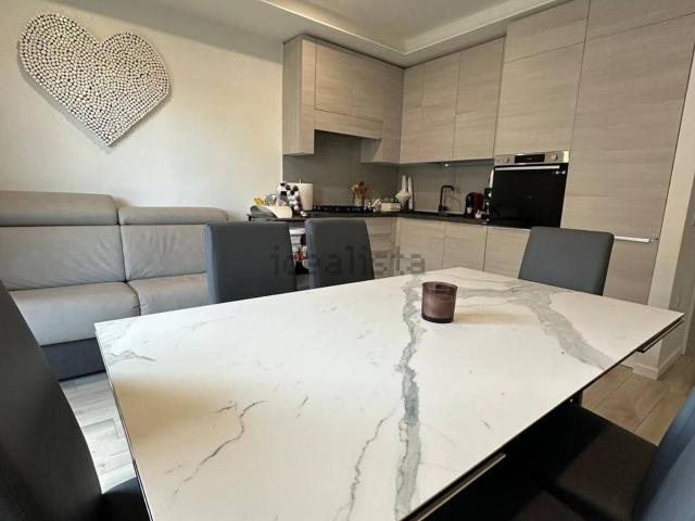 Appartamento in vendita di 85 m² in Via Polverigi