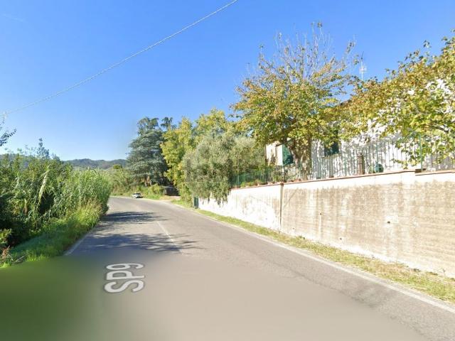Appartamento in vendita di 85 m² in Via Provinciale di Montalbano