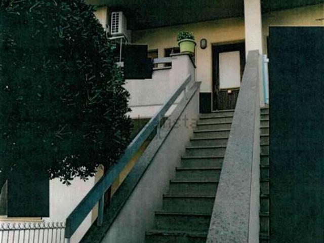 Appartamento in vendita di 85 m² in Via Ravenna, 21