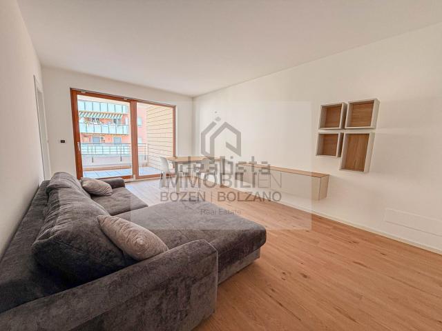 Appartamento in vendita di 85 m² in Via Renon, 12