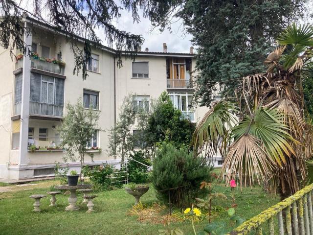 Appartamento in vendita di 85 m² in Via Ribolle