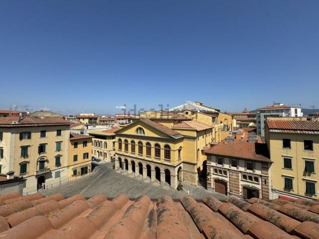 Appartamento in vendita di 85 m² in Via Ricasoli, 63