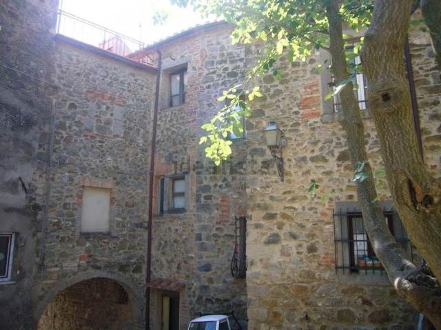 Appartamento in vendita di 85 m² in Via Roma, 1