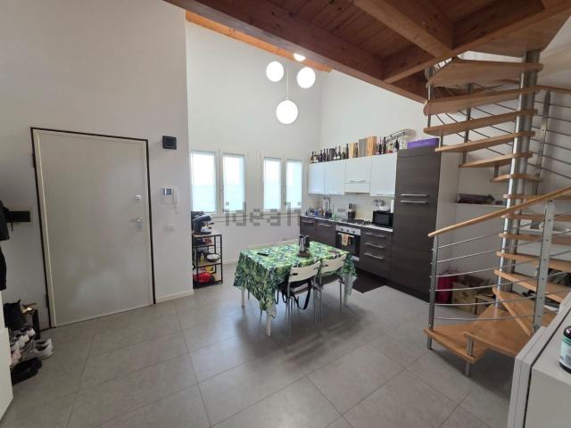 Appartamento in vendita di 85 m² in Via Roma