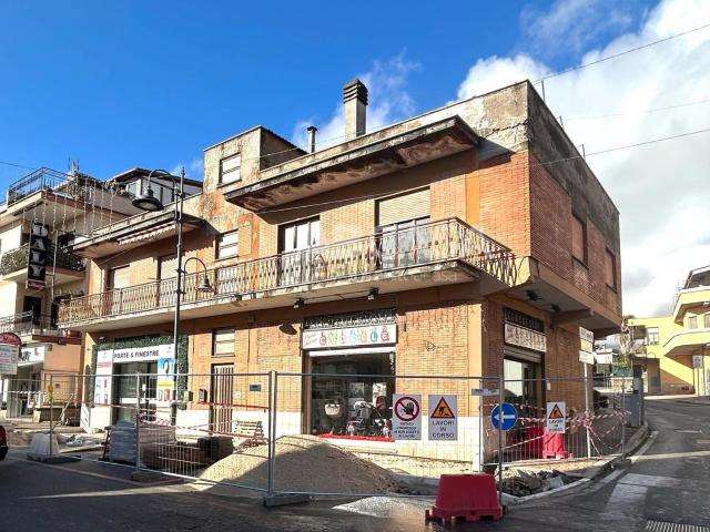 Appartamento in vendita di 85 m² in Via Roma