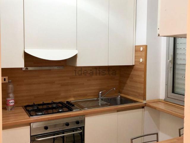 Appartamento in vendita di 85 m² in Via Roberto de Longe