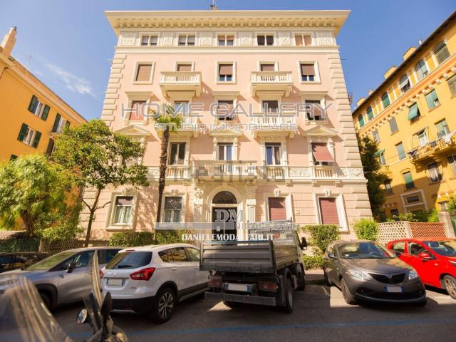 Appartamento in vendita di 85 m² in Via Rodi