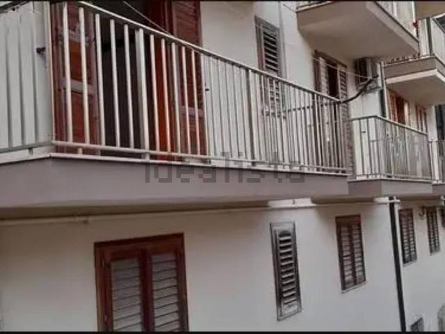 Appartamento in vendita di 85 m² in Via Rovere