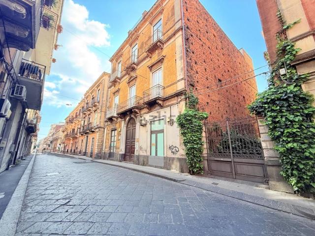 Appartamento in vendita di 85 m² in Via S. Nicolò Al Borgo, 21
