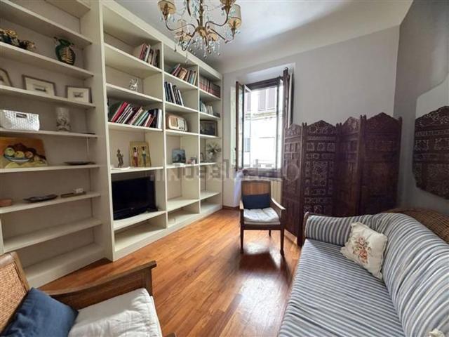 Appartamento in vendita di 85 m² in Via Sant&apos Egidio