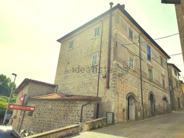 Appartamento in vendita di 85 m² in Via San Anna, 32