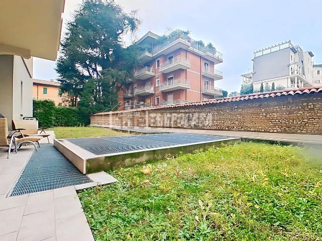 Appartamento in vendita di 85 m² in Via San Benedetto