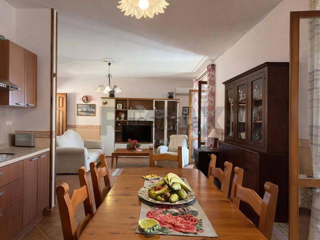 Appartamento in vendita di 85 m² in Via San Francesco D&apos Assisi, 10