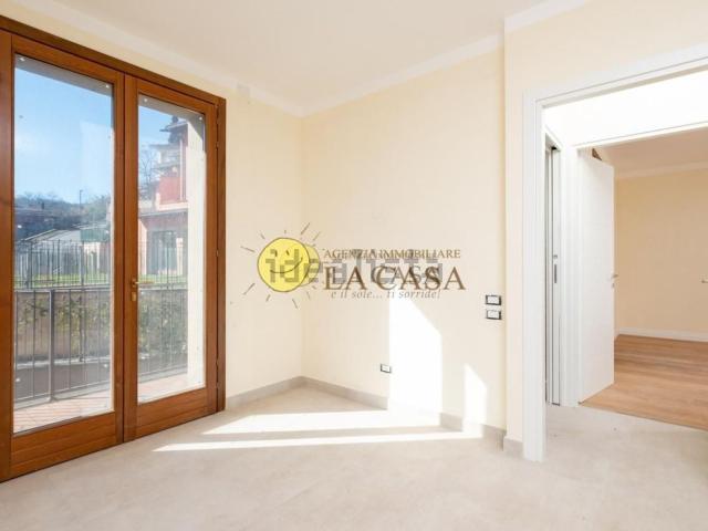 Appartamento in vendita di 85 m² in Via San Francesco D&apos Assisi, 39