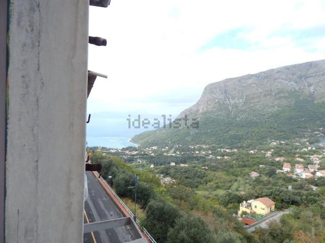 Appartamento in vendita di 85 m² in Via San Francesco dei Poverelli