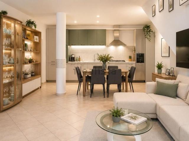 Appartamento in vendita di 85 m² in Via San Vitale