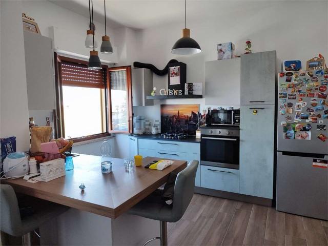 Appartamento in vendita di 85 m² in Via Salicello