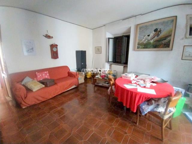 Appartamento in vendita di 85 m² in Via Sirtori