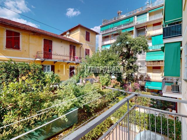 Appartamento in vendita di 85 m² in Via Somalia, 24