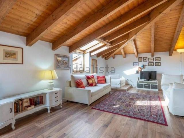 Appartamento in vendita di 85 m² in Via Solferino