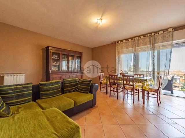 Appartamento in vendita di 85 m² in Via Sutera, 37