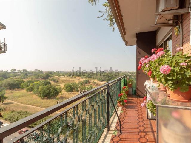 Appartamento in vendita di 85 m² in Viale Marco Fulvio Nobiliore, 151