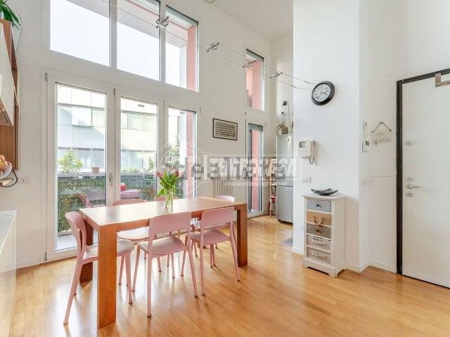 Appartamento in vendita di 85 m² in Viale Monza, 257