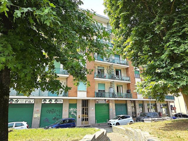 Appartamento in vendita di 85 m² in Viale Alcide De Gasperi, 3
