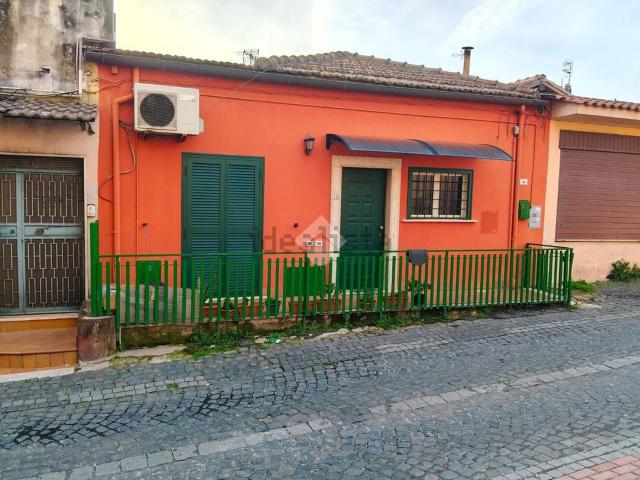 Appartamento in vendita di 85 m² in Viale Alessandro Manzoni, 14