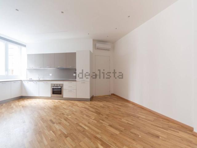 Appartamento in vendita di 85 m² in Viale Enrico Martini, 9