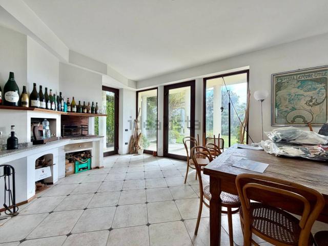 Appartamento in vendita di 85 m² in Viale Giosuè Carducci