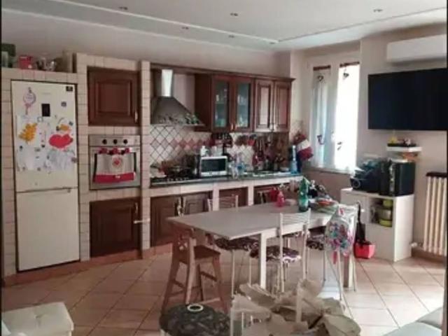 Appartamento in vendita di 85 m² in Viale Giuseppe Mazzini