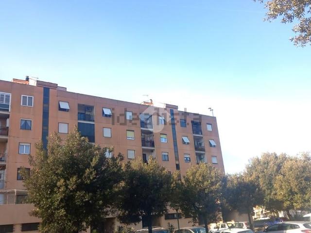 Appartamento in vendita di 85 m² in Viale Pietro Anderloni, 10