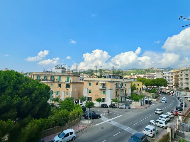 Appartamento in vendita di 85 m² in Viale Regina Elena, 28