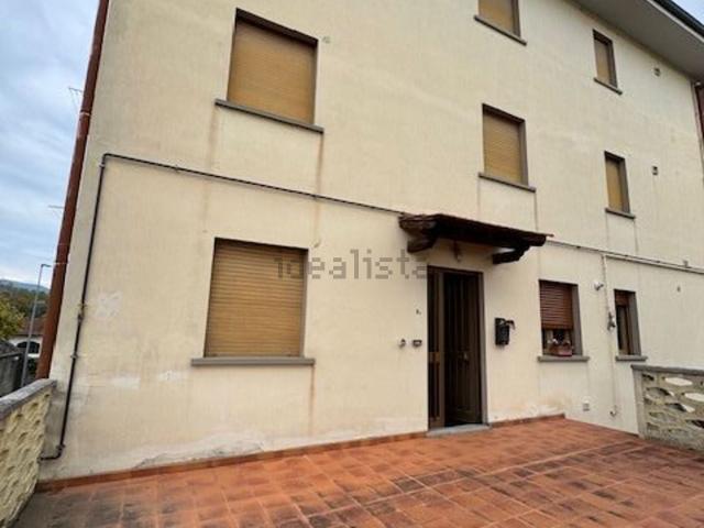 Appartamento in vendita di 85 m² in Viale Roma, 9