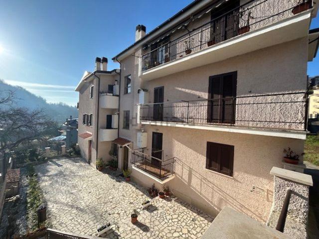 Appartamento in vendita di 85 m² in Viale Trieste