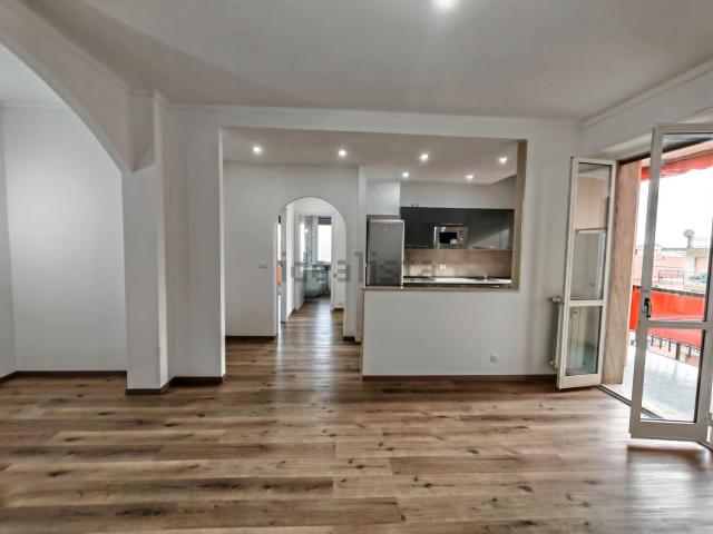 Appartamento in vendita di 86 m² in Corso Genova, 58