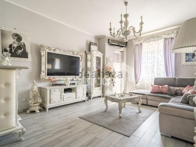 Appartamento in vendita di 86 m² in Largo Lercara, 8