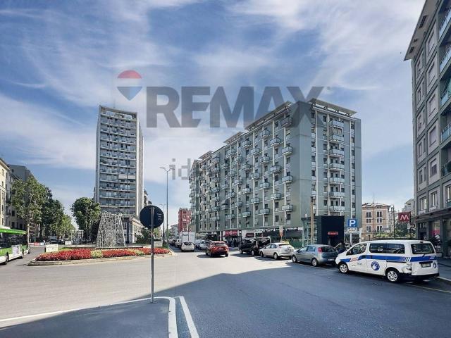 Appartamento in vendita di 86 m² in Piazza IV Novembre, 29