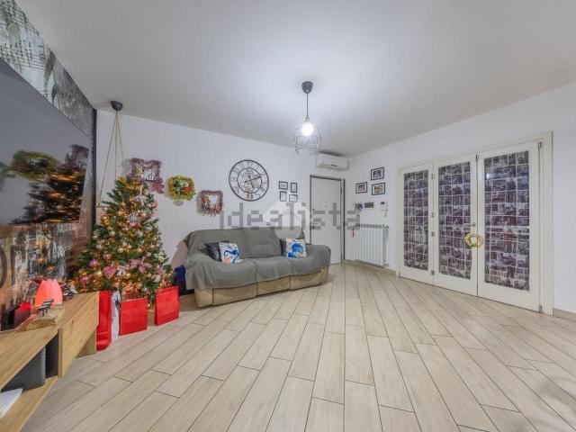 Appartamento in vendita di 86 m² in Piazza Punto Togliatti, 1