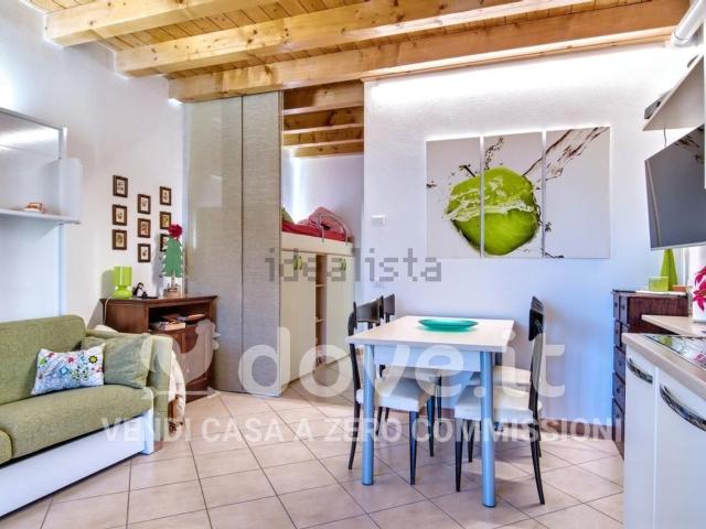 Appartamento in vendita di 86 m² in Strada Alta, 46