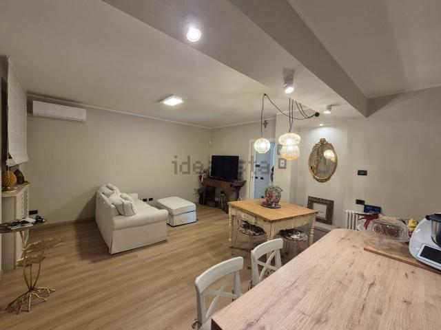 Appartamento in vendita di 86 m² in Via 26 Agosto