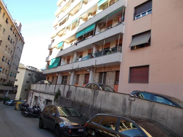 Appartamento in vendita di 86 m² in Via Tortona, 14