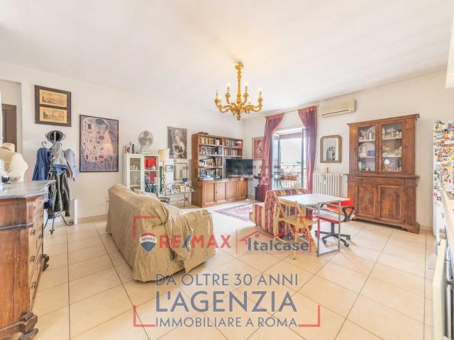 Appartamento in vendita di 86 m² in Via Yambo, 5