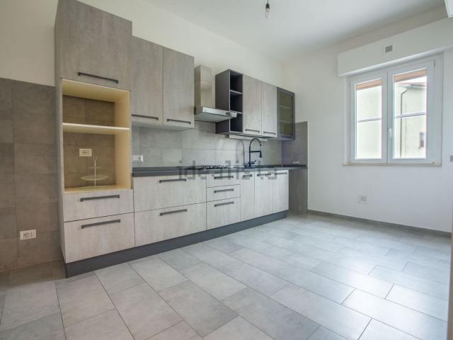 Appartamento in vendita di 86 m² in Via Bartolomeo Neroni Detto il Riccio