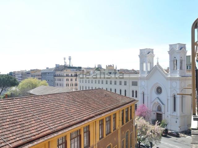 Appartamento in vendita di 86 m² in Via Bixio, 91