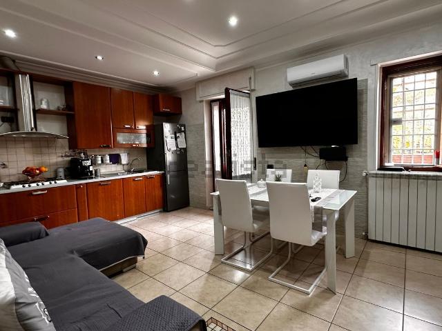Appartamento in vendita di 86 m² in Via Bussoleno, 67