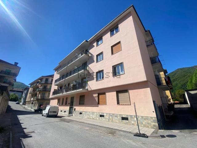 Appartamento in vendita di 86 m² in Via Camillo Cavour, 2