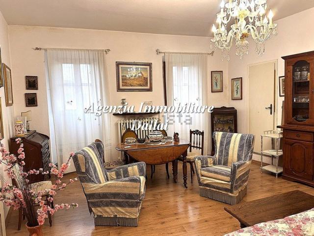 Appartamento in vendita di 86 m² in Via Calimara